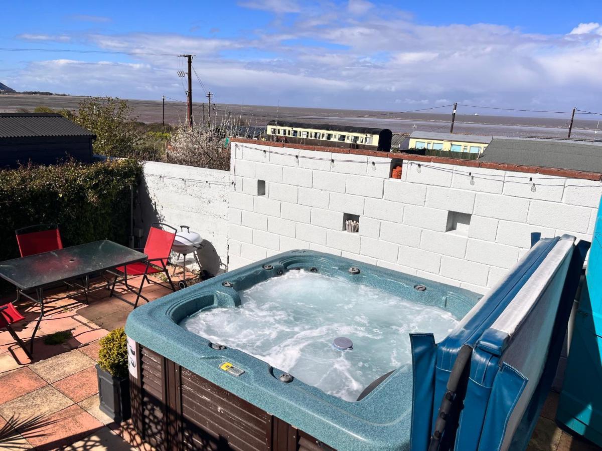 Blue Anchor House - Seaview, Hot Tub Apartments Zewnętrze zdjęcie