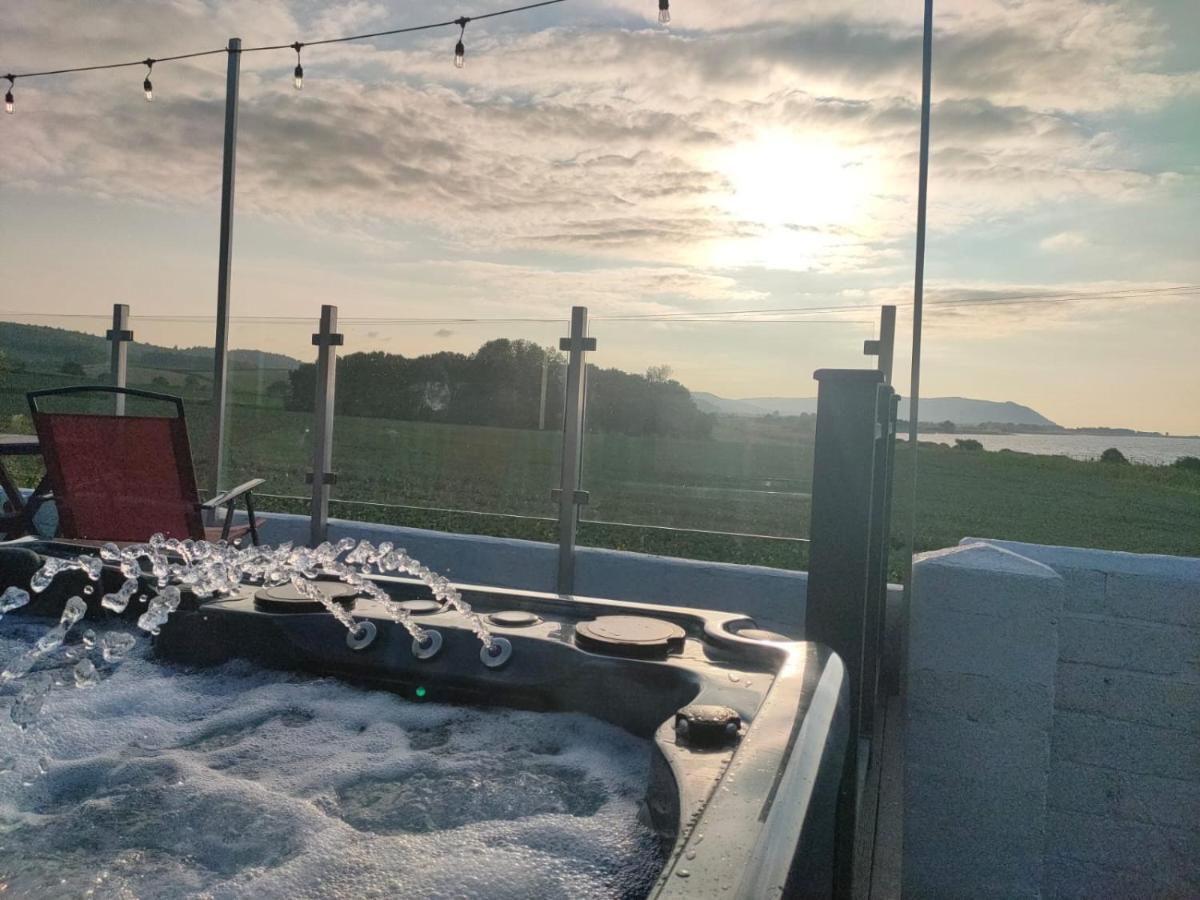 Blue Anchor House - Seaview, Hot Tub Apartments Zewnętrze zdjęcie
